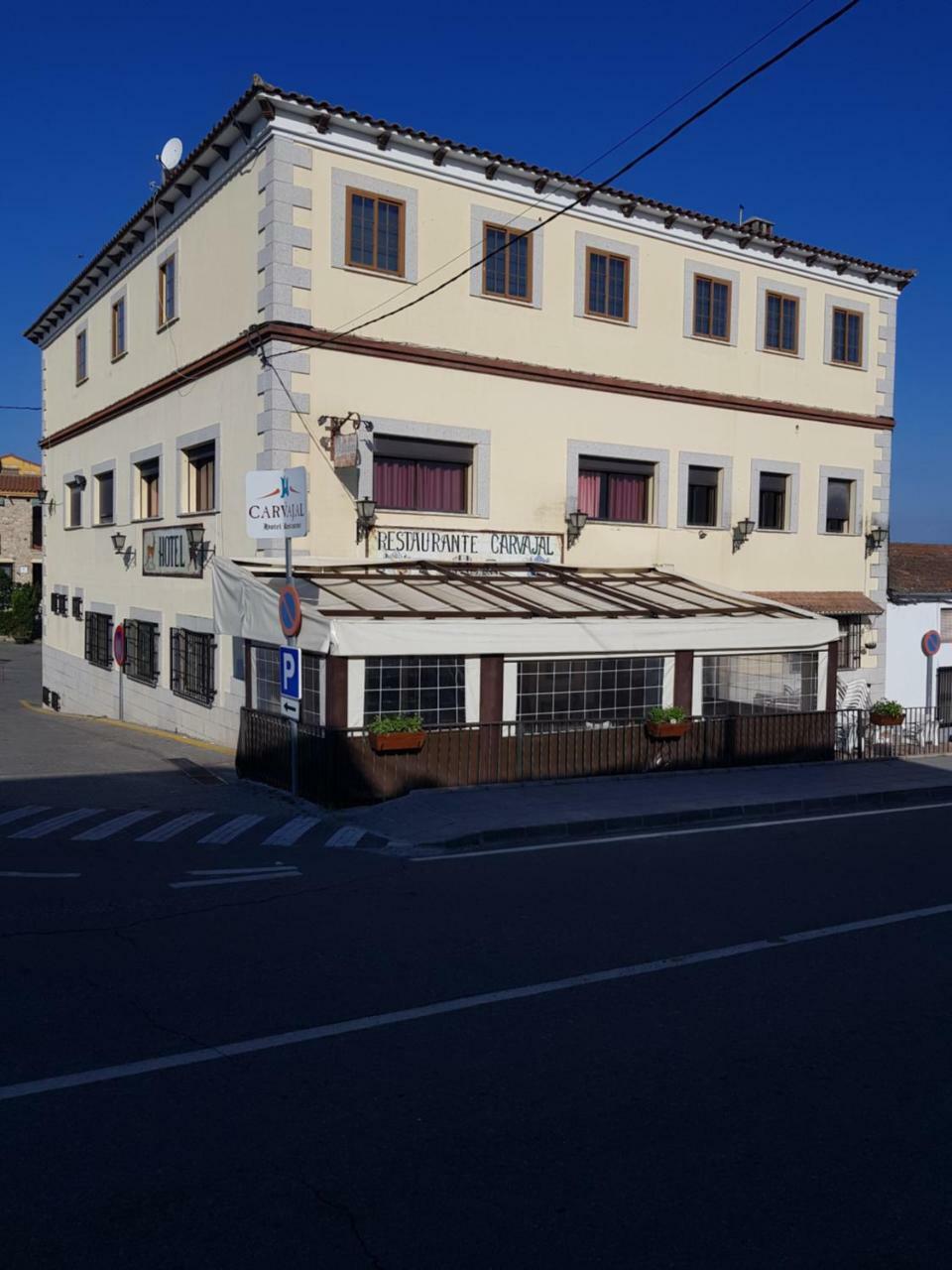 Hotel Carvajal Торрехон-ель-Рубіо Екстер'єр фото